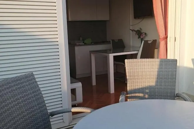 9 Apartment Makarska